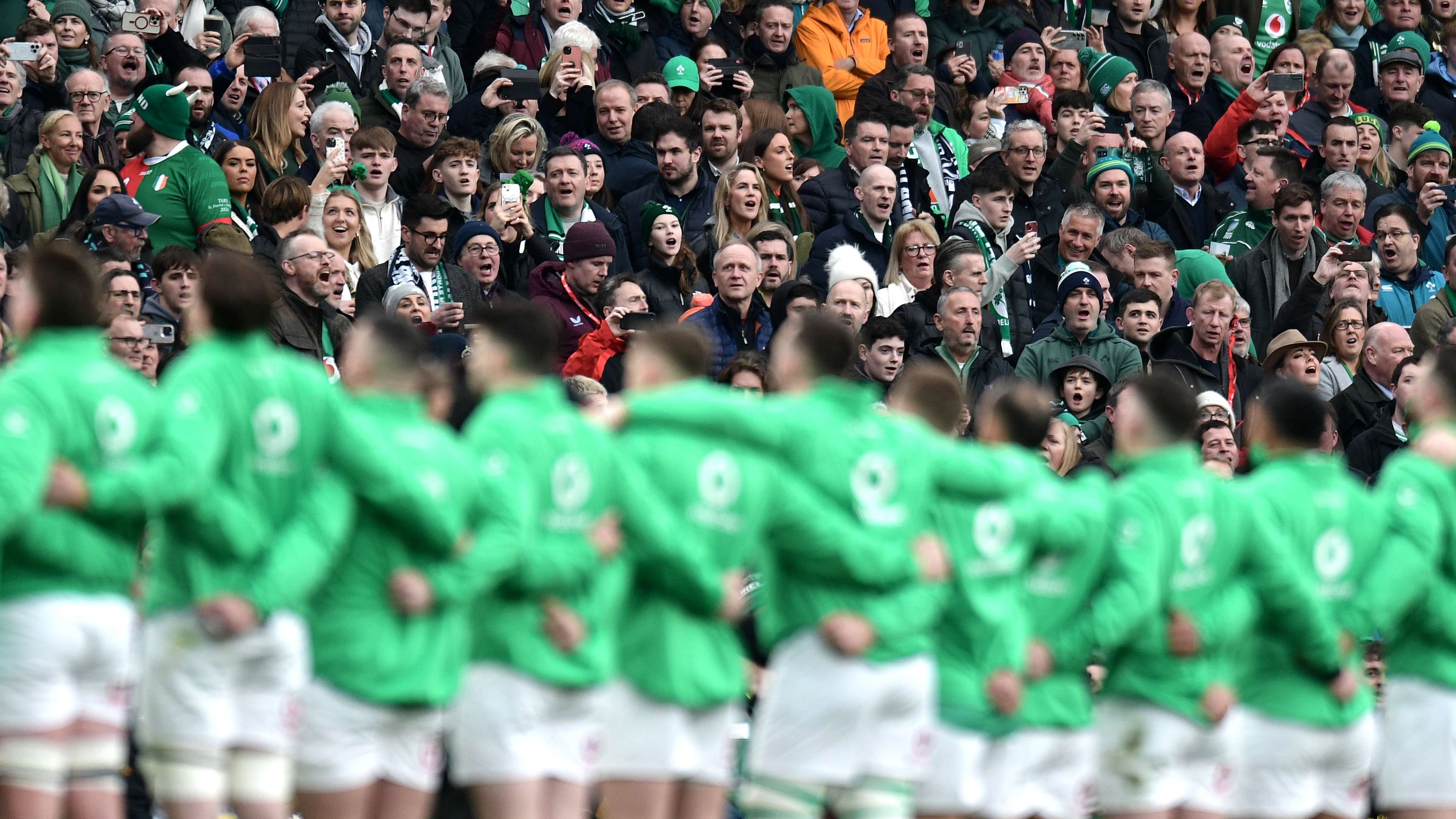 她在多个赛 她在多个赛